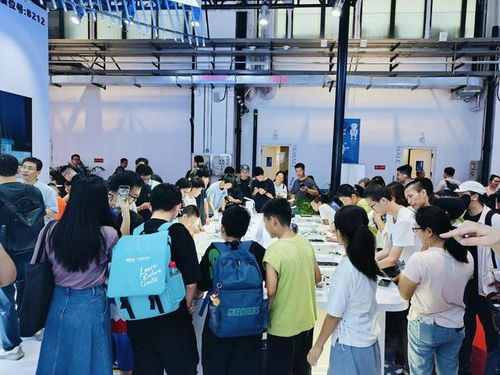 人形機(jī)器人加速“上崗”，2024世界機(jī)器人大會(huì)揭示教育與科技融合新路徑